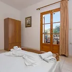 Apartment Anemomylos - Private Pool, Family Escape, By Zantewize