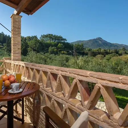 Apartment Anemomylos - Private Pool, Family Escape, By Zantewize *