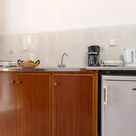 Apartment Anemomylos - Private Pool, Family Escape, By Zantewize *