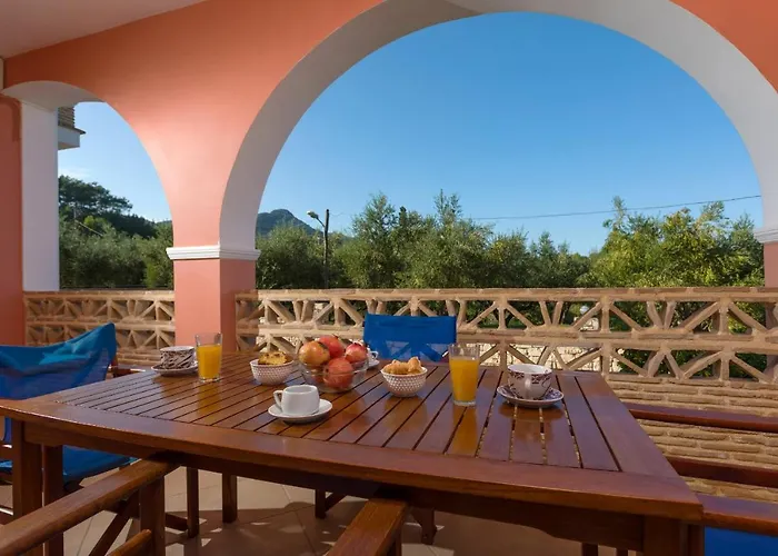 Apartman Anemomylos - Private Pool, Family Escape, By Zantewize Vasilikí