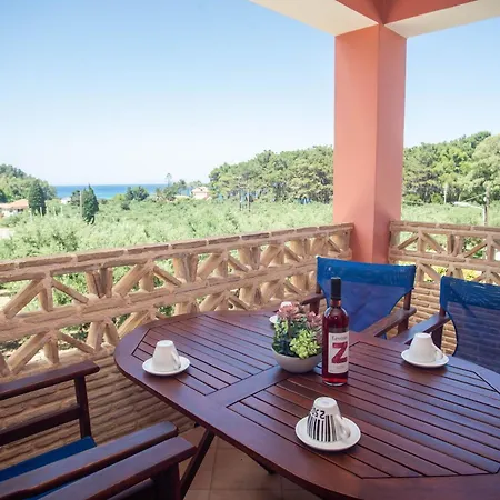 Anemomylos - Private Pool, Family Escape, By Zantewize Vasilikí