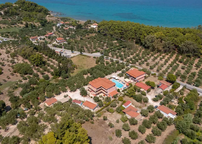 Apartment Anemomylos - Private Pool, Family Escape, By Zantewize